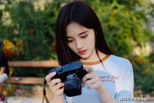 娱乐吃瓜姐鞠婧祎,娱乐圈的吃瓜女王，揭秘明星幕后故事”